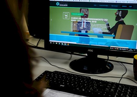 Rede Estadual começa transmitir aulas pela TV aberta nesta segunda