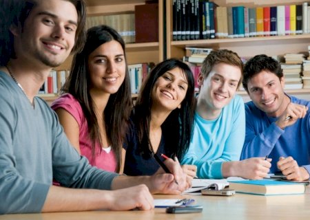 Enem 2020: estudantes e instituições pedem o adiamento do exame