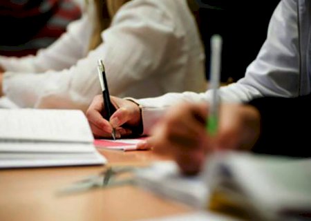 Município de MS abre processo seletivo para professores com salário de R$ 2 mil