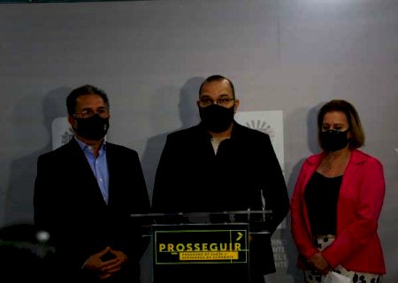 Rede estadual ter&aacute; aulas h&iacute;bridas a partir de abril