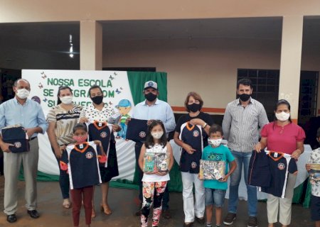TAQUARUSSU: Alunos da rede municipal de ensino retornam às escolas com aulas híbridas