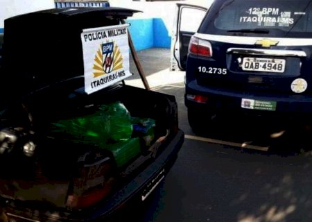 Homem é preso e adolescente apreendido com 204 quilos de maconha