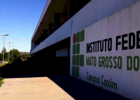 IFMS abre 8 vagas para professor substituto com sal&aacute;rios de at&eacute; R$ 6,2 mil