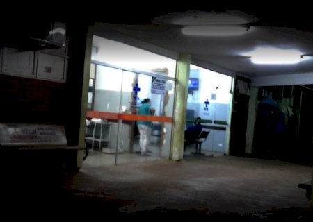 Homem xinga recepcionista, chuta cadeiras, manda PM tomar no c... e vai preso