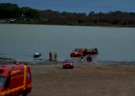 Corpos de mais duas pessoas são encontrados após naufrágio em Corumbá