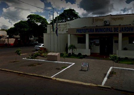 Prefeitura de Jardim pavimenta rua do município por R$ 785 mil