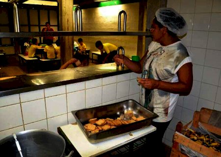 Prefeitura de Corumb&aacute; abre processo seletivo para 63 vagas na educa&ccedil;&atilde;o