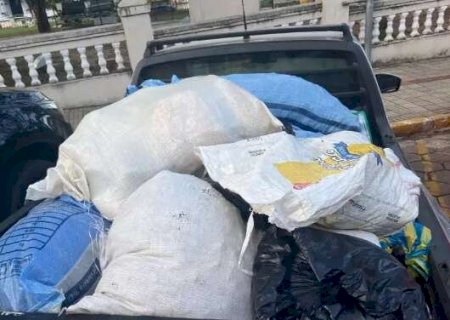 Servidor federal e mais 2 s&atilde;o presos pelo desvio de 703 kg de alimentos
