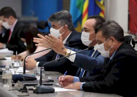 Mudan&ccedil;a em lei pode permitir ao governo subsidiar passe escolar