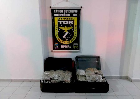 PMR encontra malas com drogas e prende três passageiras dentro de ônibus em Corumbá
