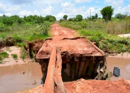 Ap&oacute;s cair em c&oacute;rrego, rapaz &eacute; encontrado morto afogado
