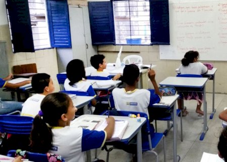 Governo libera R$ 4 bi para ampliar vagas de tempo integral em escolas