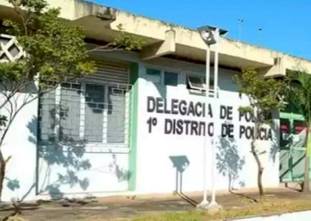 Enrolado em roupas com sangue, rec&eacute;m-nascido &eacute; encontrado morto no lix&atilde;o