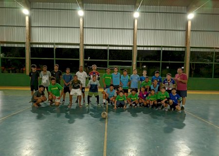 Prefeitura de Naviraí iniciará a 26ª Copa Chama de Futsal Base que conta com 14 municípios e 1.200 atletas