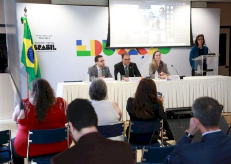 MEC apresenta relatório final do grupo de trabalho de educação à distância