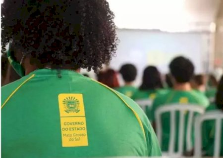 Aulas come&ccedil;am em 21 de fevereiro para 188 mil alunos da rede estadual