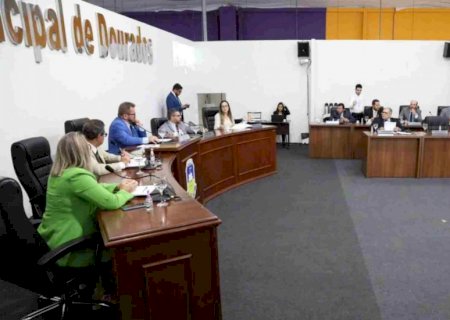 Prefeitura de Dourados vai custear 30% da taxa do lixo após aprovação de lei complementar