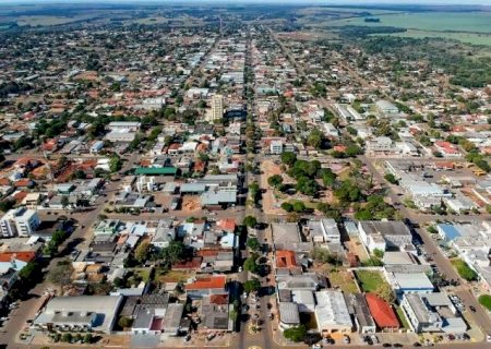 Adolescente suspeito de furtos &eacute; assassinado com golpes de faca