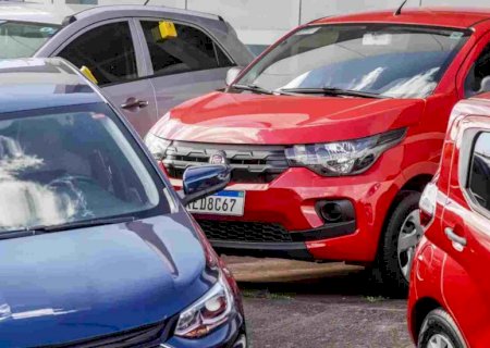 Fenabrave diz que crédito mais barato deve fazer mercado de carros acelerar em 2024