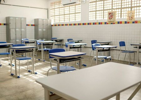 Projeto proíbe questão com viés ideológico no Enem e em concursos