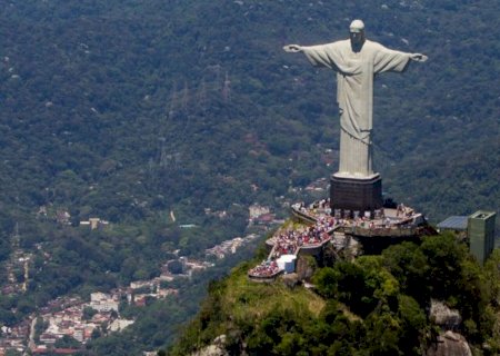 Brasil registra entrada de quase 1 milhão de turistas internacionais em janeiro de 2024