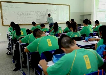 MS registra queda recorde de abandono escolar na rede estadual