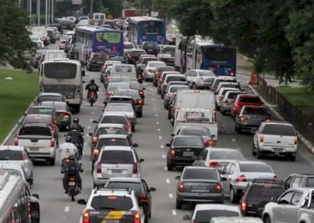 Senado aprova isenção de IPVA para carros com mais de 20 anos