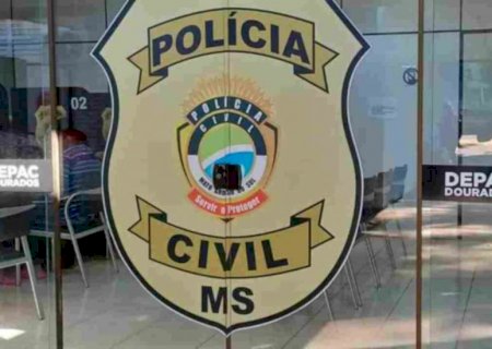 Menina de 8 anos é espancada com carregador de celular e foge pedindo socorro a vizinha 