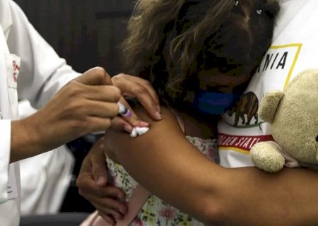 Cobertura vacinal completa contra covid em crianças não chega a 12%