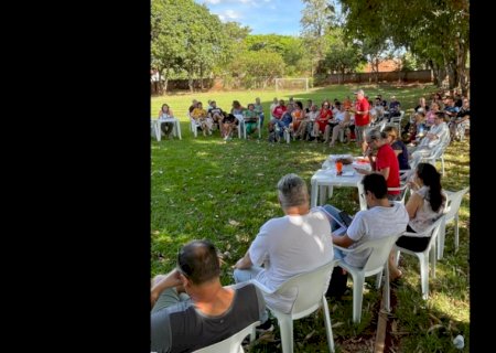Professores da UFGD vão decidir por greve no dia 8 de abril