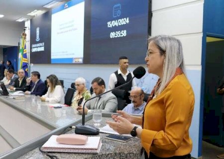 Refor&ccedil;o da vacina contra a dengue estar&aacute; dispon&iacute;vel em maio, confirma secret&aacute;ria