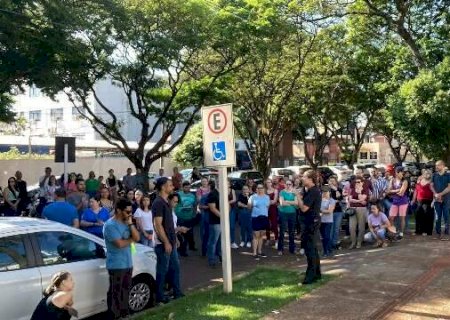 &Agrave; espera de negocia&ccedil;&atilde;o, administrativos da UFGD chegam ao 28&ordm; dia de greve