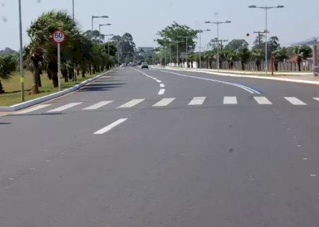 Taxista &eacute; preso ap&oacute;s atirar em motorista de carro que o fechou no tr&acirc;nsito