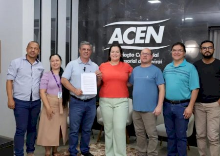 Prefeitura de Naviraí e Associação Comercial se unem em prol da valorização do comércio local