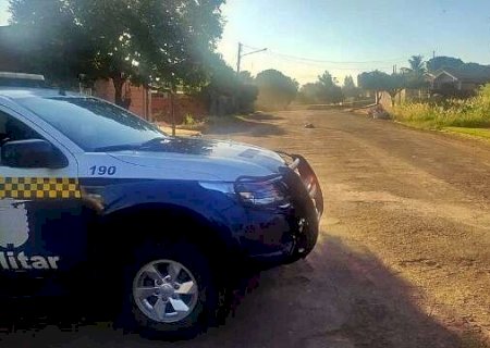 Homem &eacute; assassinado a facadas ap&oacute;s dar tapas no rosto de desafeto