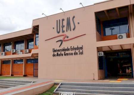 UEMS abre vagas em 36 cursos para portador de diploma