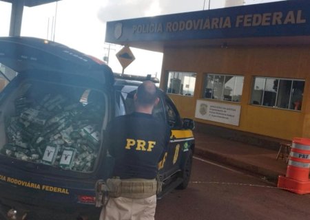 Dois são presos com carreta carregada com cocaína em Ponta Porã