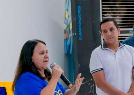 Esposa de deputado, Wanderl&eacute;ia Caravina &eacute; eleita prefeita de Bataguassu