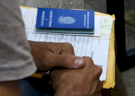Estado tem 4,7 mil vagas de emprego na pr&oacute;xima segunda; 1,6 mil na Capital