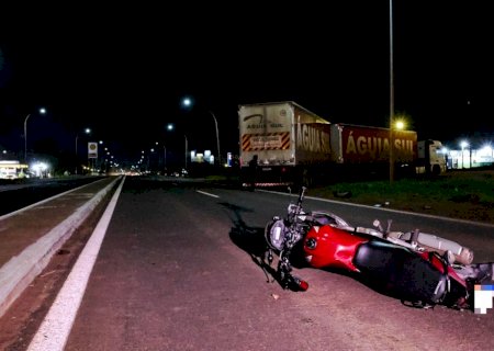 Adolescente morre na Santa Casa dois dias após bater na traseira de carreta na BR-262