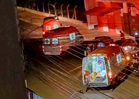 Motorista morre esmagado pelo próprio carro após perder o controle da direção no Centro de Campo Grande
