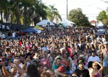 Carnaval em mar&ccedil;o deve injetar R$ 24 milh&otilde;es no com&eacute;rcio de Campo Grande