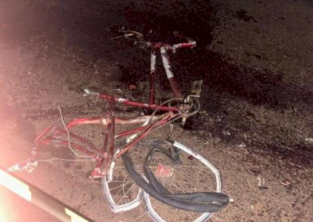 Ciclista morre atropelado por carreta na BR-163