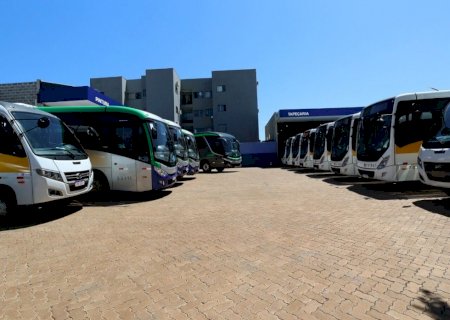 Dourados adquire 10 novos ônibus escolares com ar-condicionado para área rural