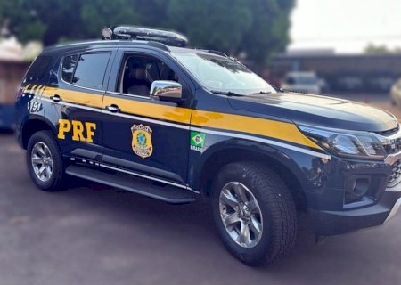 Mulher é presa com droga escondida em tanque de combustível de veículo na BR-267