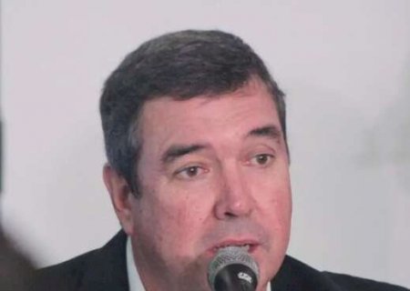 Com 75% de aprova&ccedil;&atilde;o, Riedel aparece como favorito para reelei&ccedil;&atilde;o em 2026