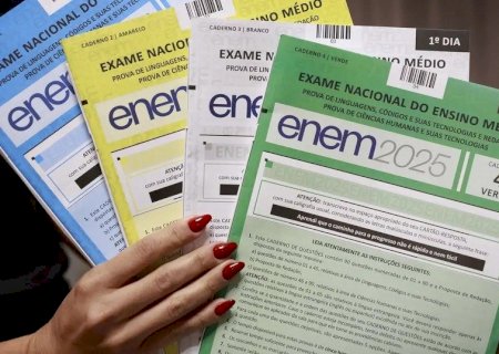 Enem 2025: divulgados gabaritos e cadernos de provas do 2º dia