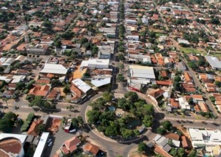 Glória de Dourados lidera, na região, o ranking de emendas PIX em 2025