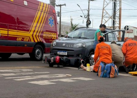 Mulher e duas crianças ficam feridas após acidente com bicicleta elétrica no centro de Nova Andradina