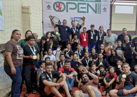 Equipe Fight Sports Ivinhema conquista destaque no Open Deodápolis com quase 600 atletas participantes